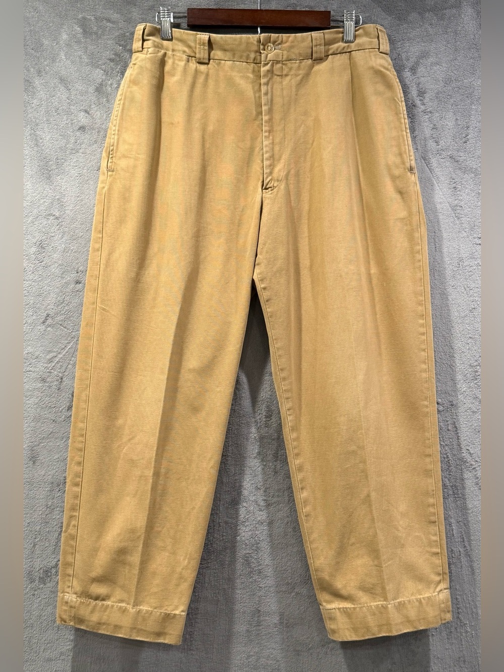 Bills Khakis Mens 32 Khaki Pleated Front Straight Leg Canvas Pants